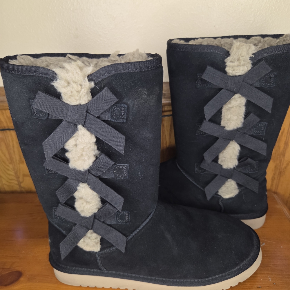 Koolaburra Black Suede Winter Boots with Bows